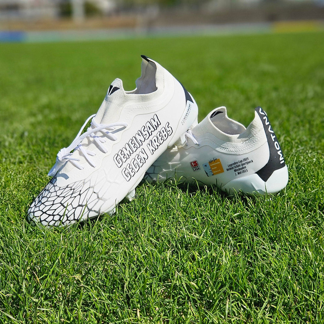 Special shoe “Together against cancer” – Limited to 300 pairs! 👟✨