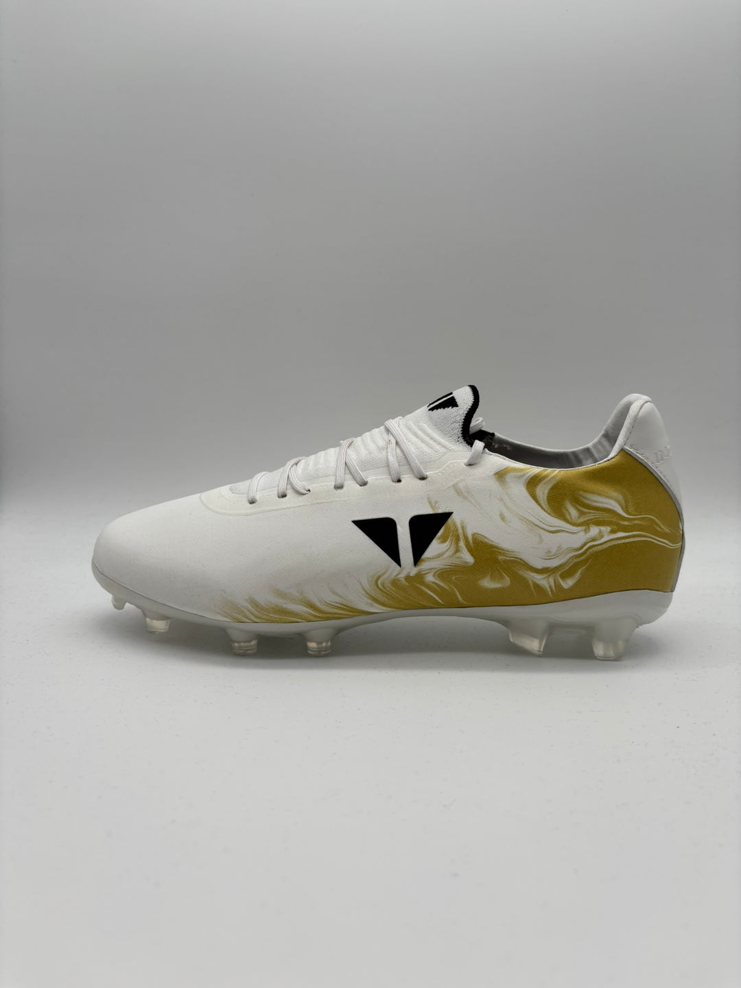 IMOTANA CORE – Golden White Blazes FG